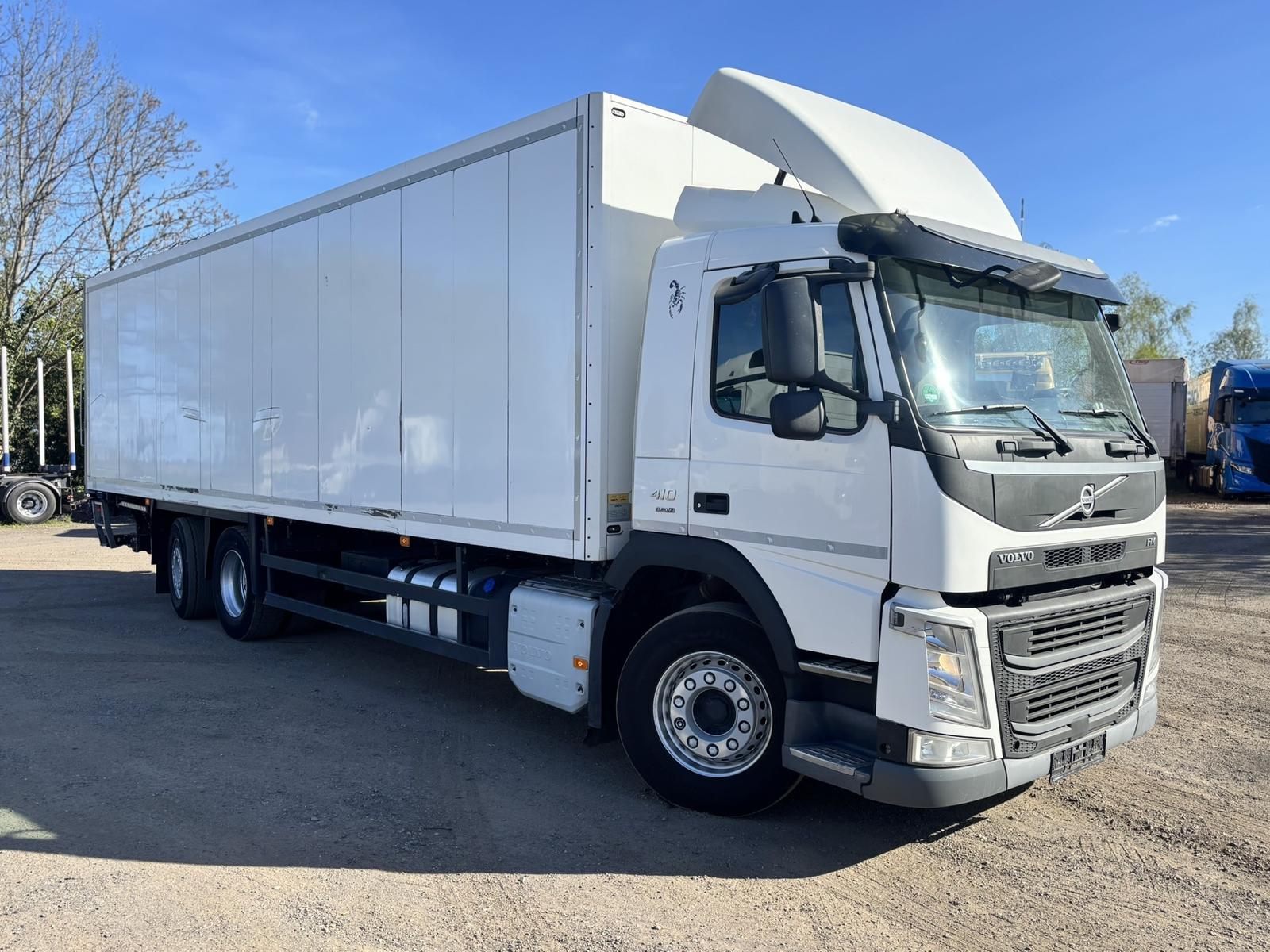 Volvo FM410 Carrier Supra950*9,2m Koffer*LBW*Lift-Lenk