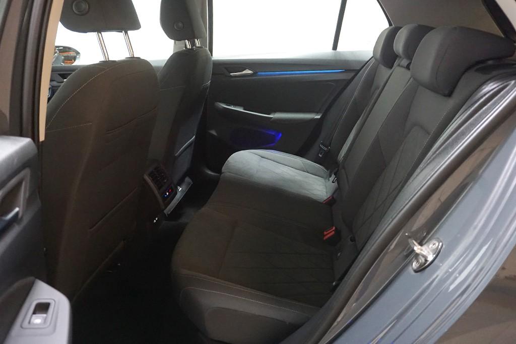 Volkswagen Golf 8 2.0TDI DSG Style Virtual Navi SHZ LED, миниатюра 12