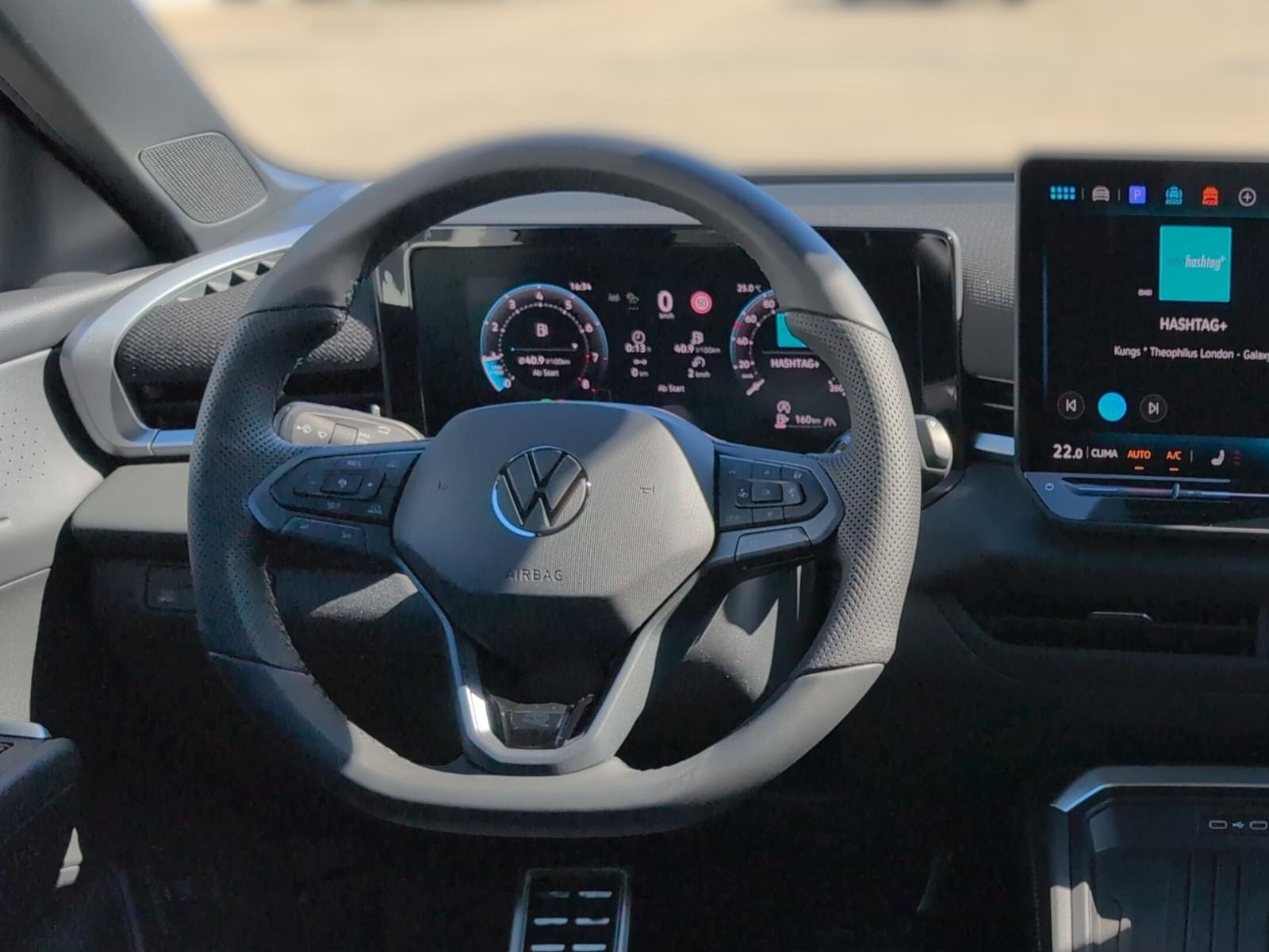 Volkswagen T-Roc 1.5 eTSI R-Line+AHK+RFK+BLACKSTYLE+EASYOPE, миниатюра 14