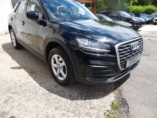 Fahrzeugabbildung Audi Q2 basis/2.Hand/SitzH/AHK/PDC/116PS/