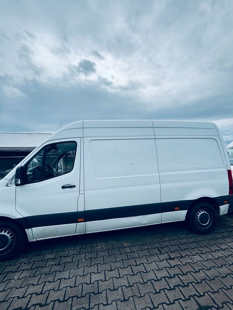 MERCEDES-BENZ Mercedes Benz Sprinter 114