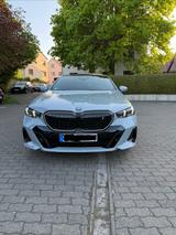 BMW i5 eDrive40 - Pano M Sport Pro AHK HUD Memory - BMW i5 in Frankfurt (Main)