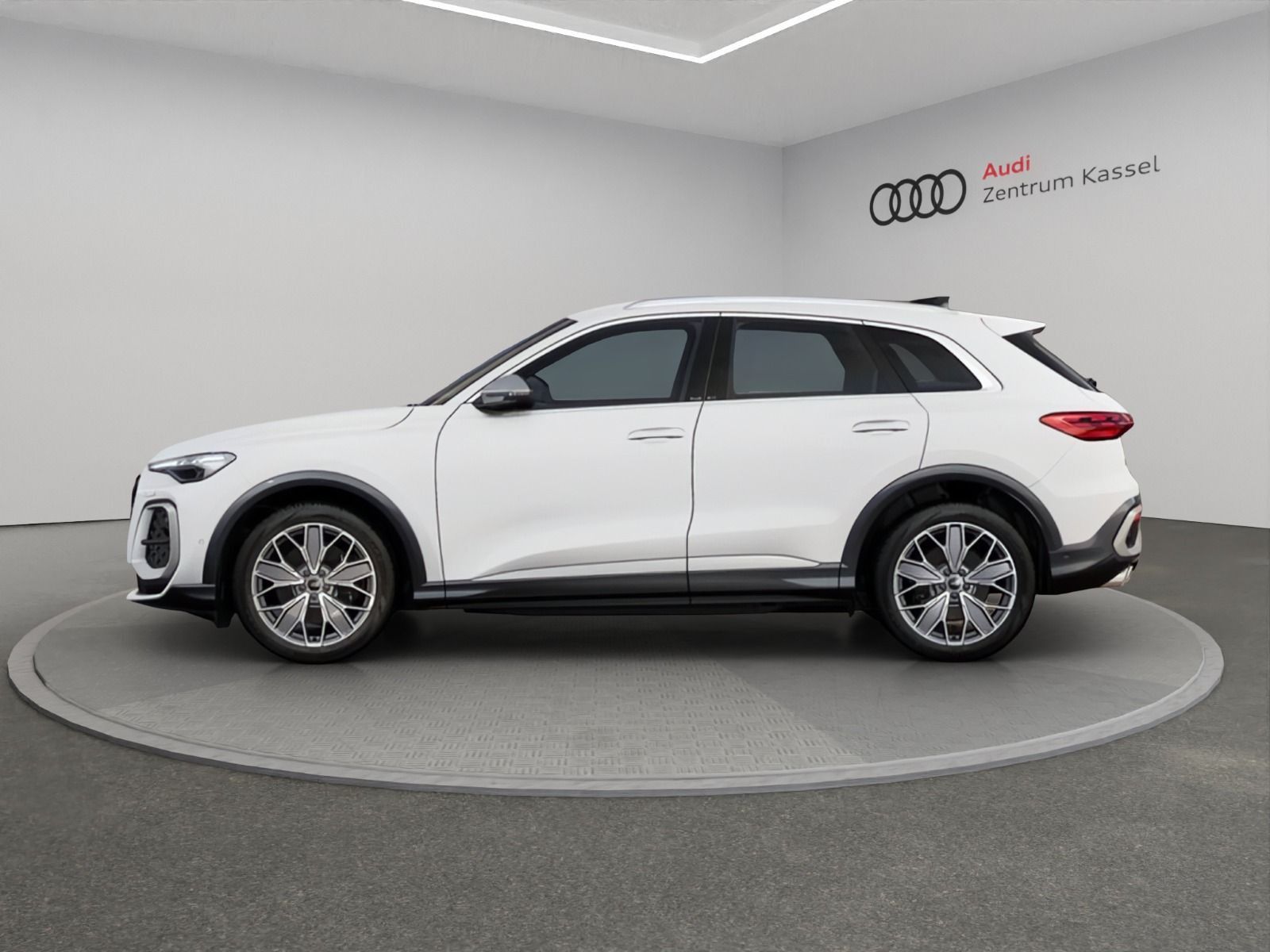 Audi SQ5 SUV TFSI NEUBESTELLUNG imagem 3