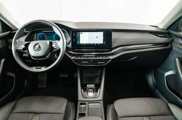 Fahrzeugabbildung SKODA Octavia Combi Style 2.0 TDI 7-Gang-DSG HEAD-UP