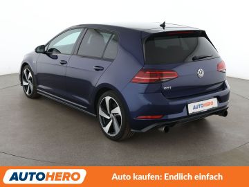 Volkswagen Golf - 4