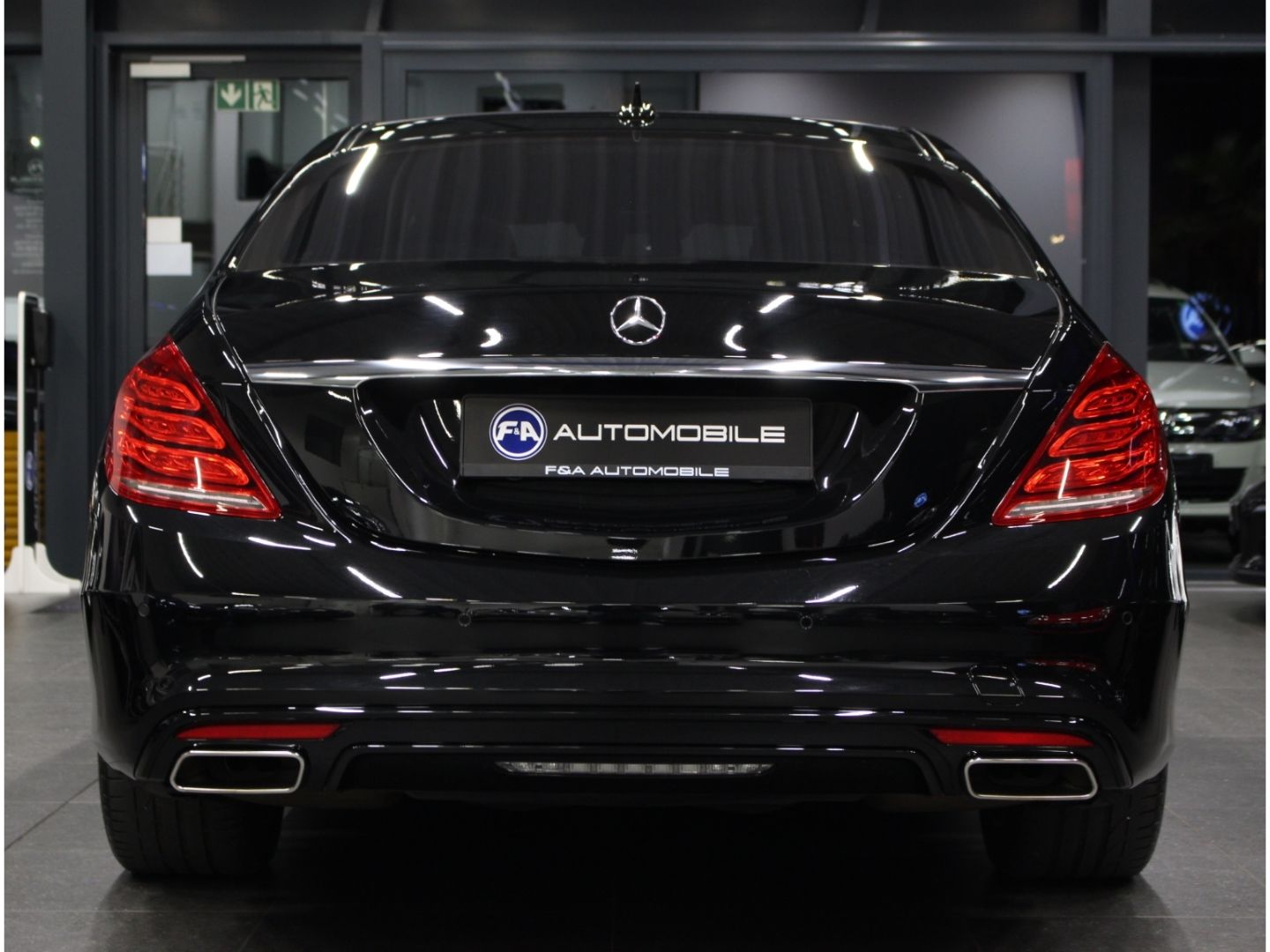 Fahrzeugabbildung Mercedes-Benz S 500 AMG Line Nachtsicht*Burmester*Voll*