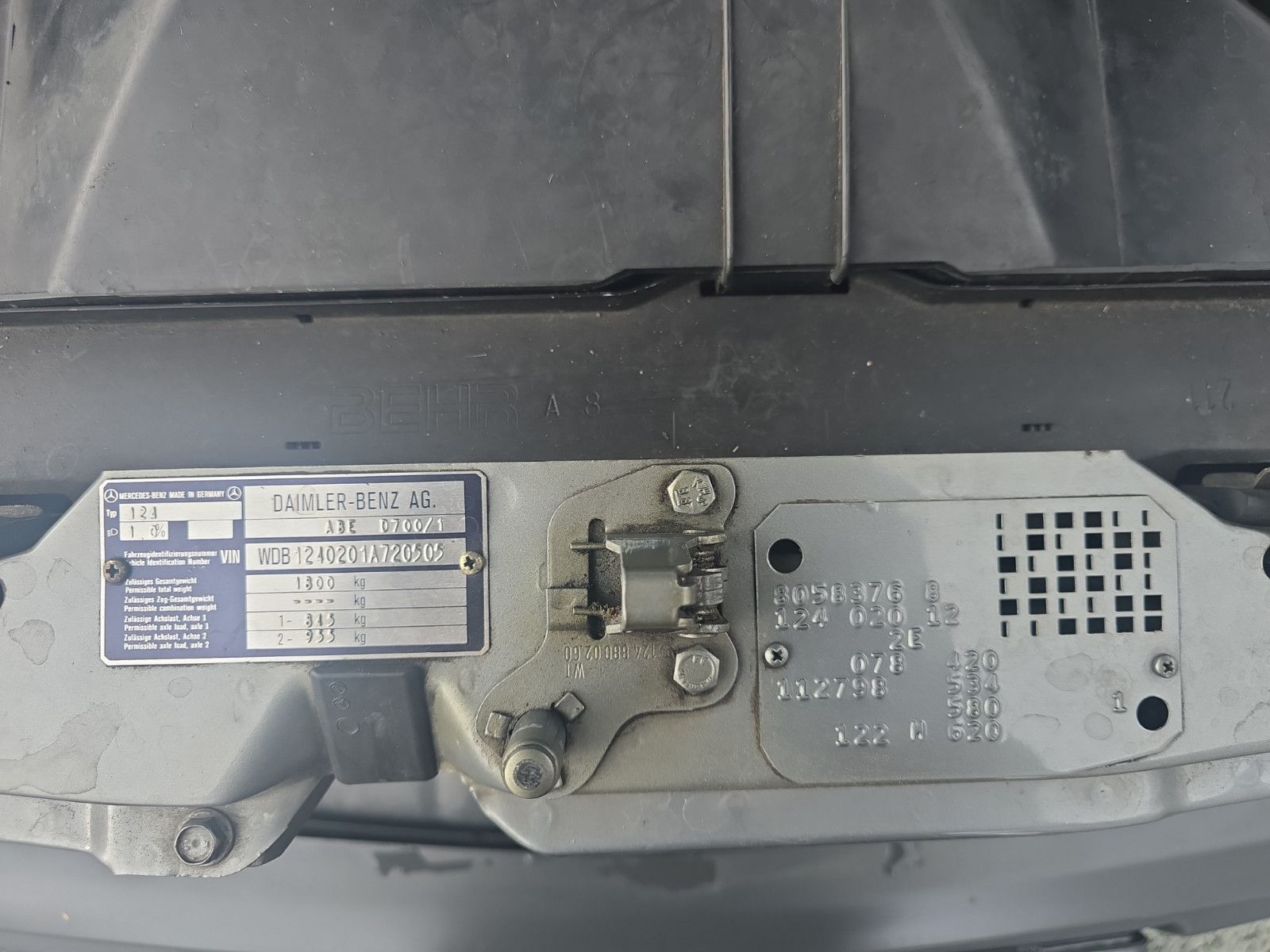 Fahrzeugabbildung Mercedes-Benz Automatik H Zulassung Nur 9 Tsd KM 1 A Zustand