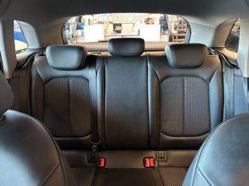 Audi A3 Sportback 30 TFSI design *2. Hand*Klima*Navi*