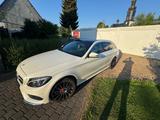 Mercedes-Benz C 400 4MATIC T AMG Line, AHK,SHZ,Pano,Standhzg - Mercedes-Benz C 400 von privat