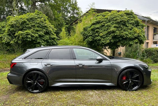 Audi RS 6 Avant PERFO. KERAMIK/V MAX 305 KM-SOFORT !