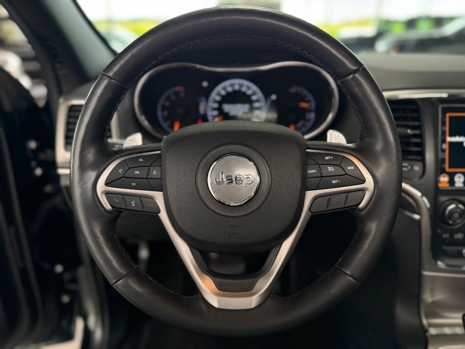 Fahrzeugabbildung Jeep Grand Cherokee 3.0 CRD Limited AHK