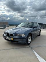 BMW 316i Compact Exclusiv Edition - BMW 316 aus 2000: Compact 316i