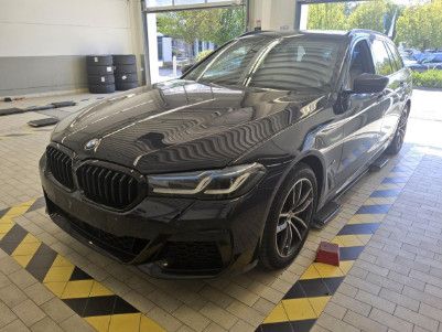 Image of BMW 540