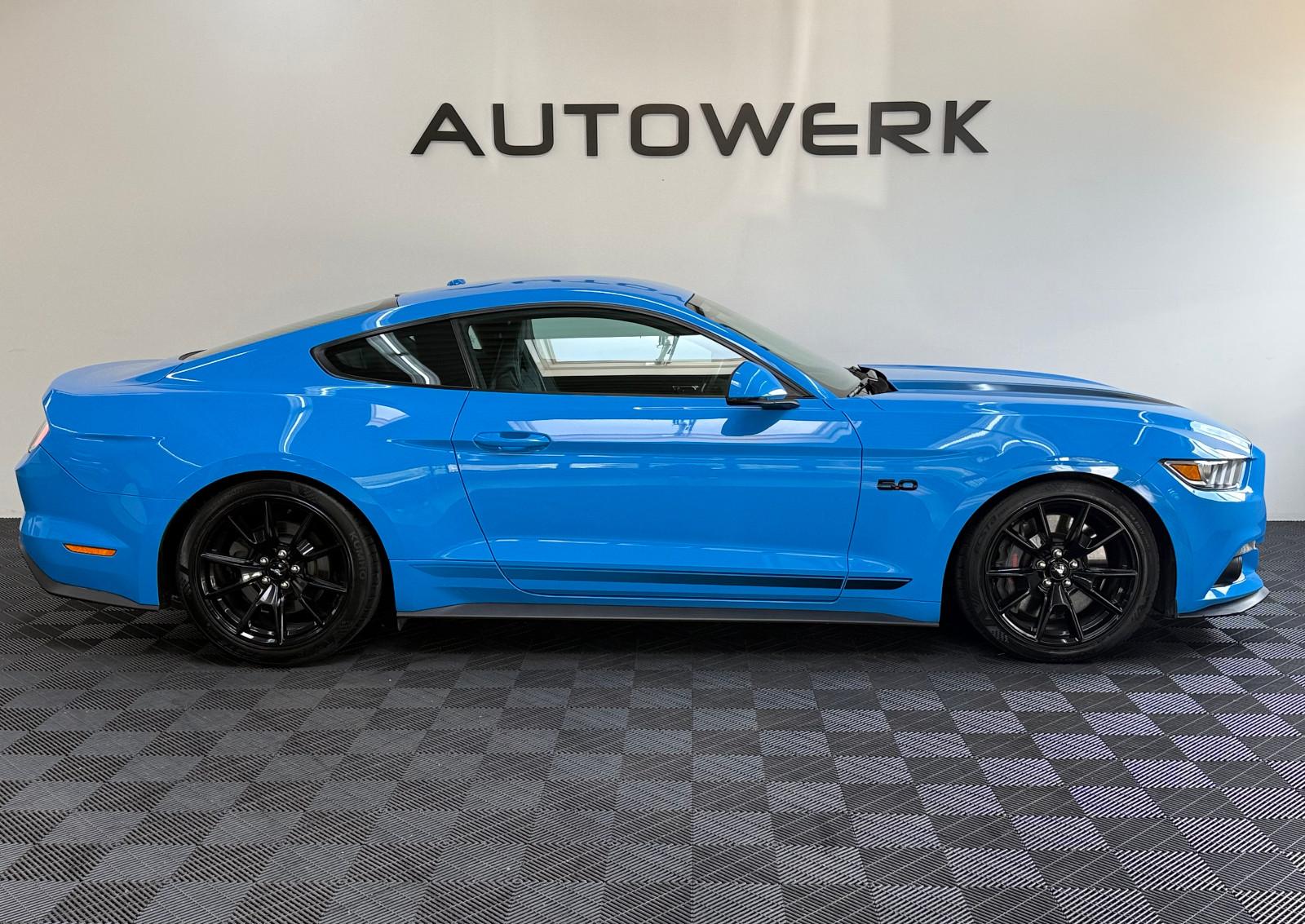 Ford Mustang GT Fastback *Schale*Deutsch*Unfallfrei*