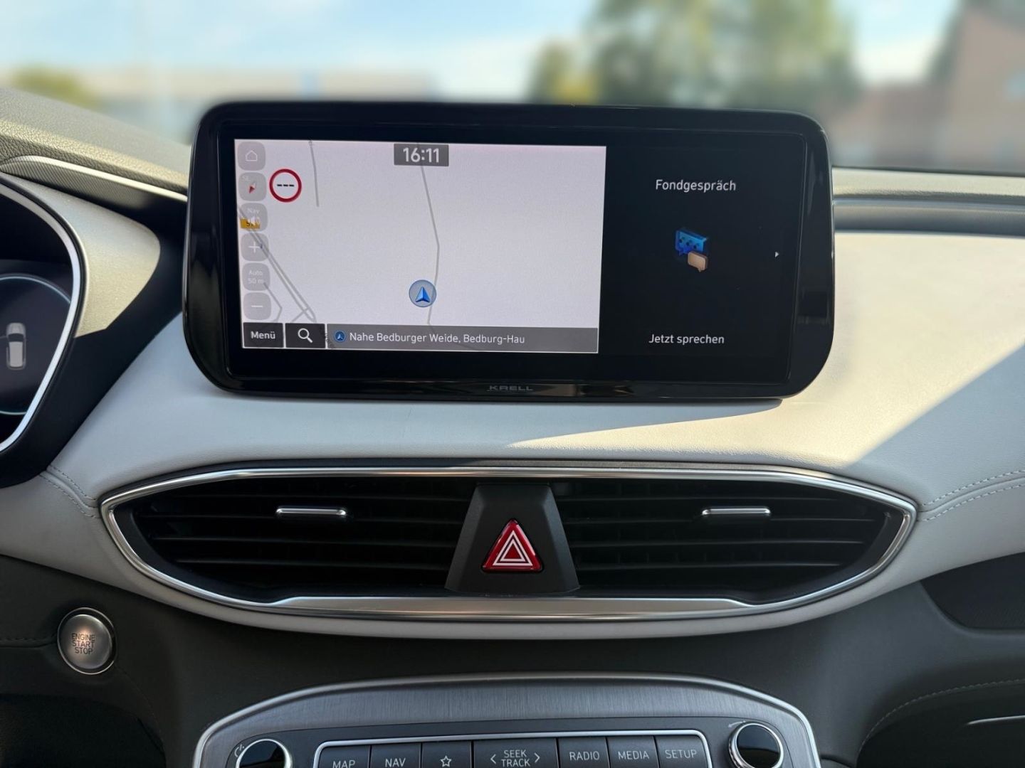 Fahrzeugabbildung Hyundai SANTA FE Signature Plug-In Hybrid Plug-in-Hybrid