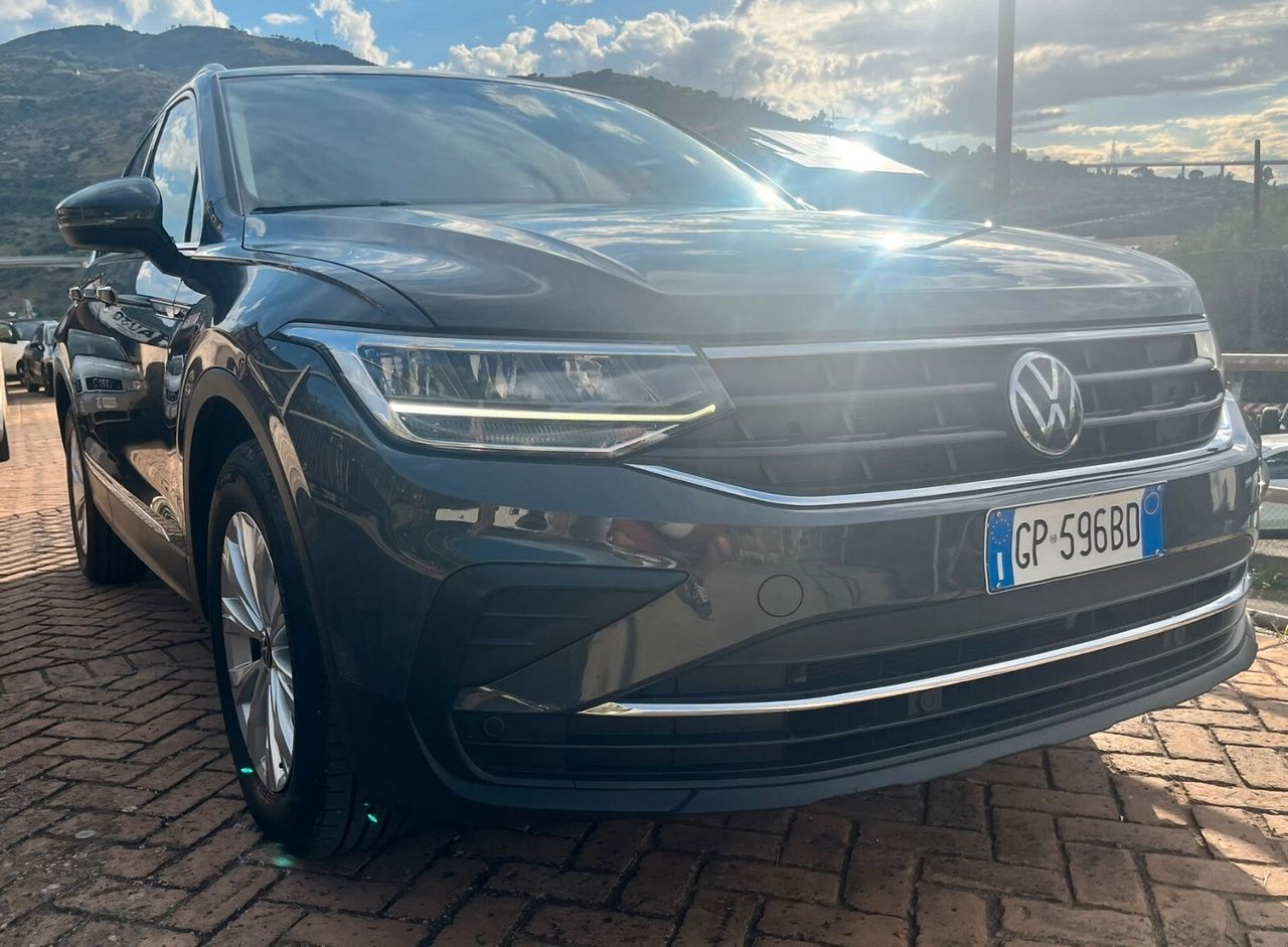 Volkswagen Tiguan 2.0 TDI 150 CV SCR DSG Life imagem 3