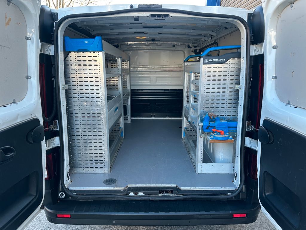 Image of Opel Vivaro