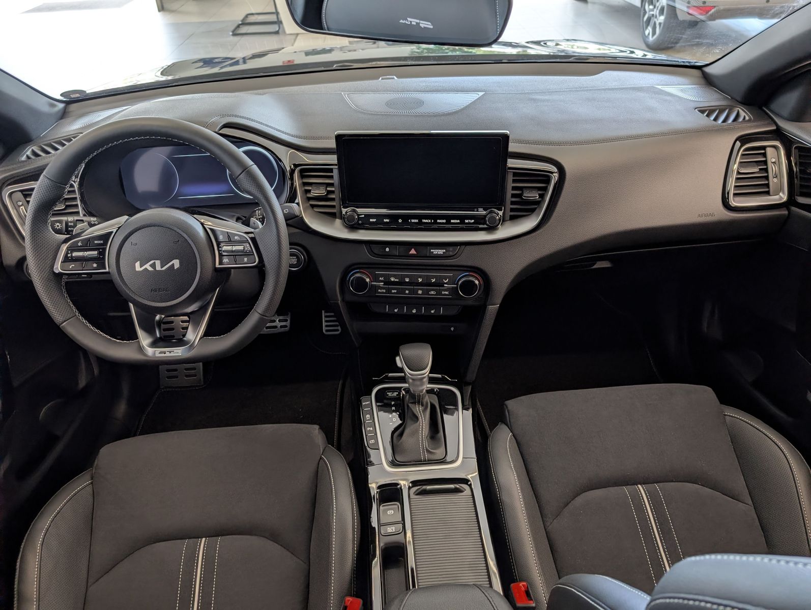 KIA XCeed 1.6 T-GDI 180 DCT7 GT-Line Leder – Bild 15