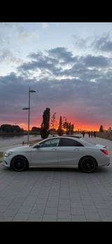 Mercedes-Benz Mercedes CLA 180 | Night Paket | Panorama ... - Mercedes-Benz CLA 180 in Bremen