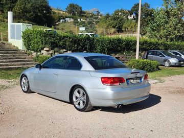 BMW 330 - 8