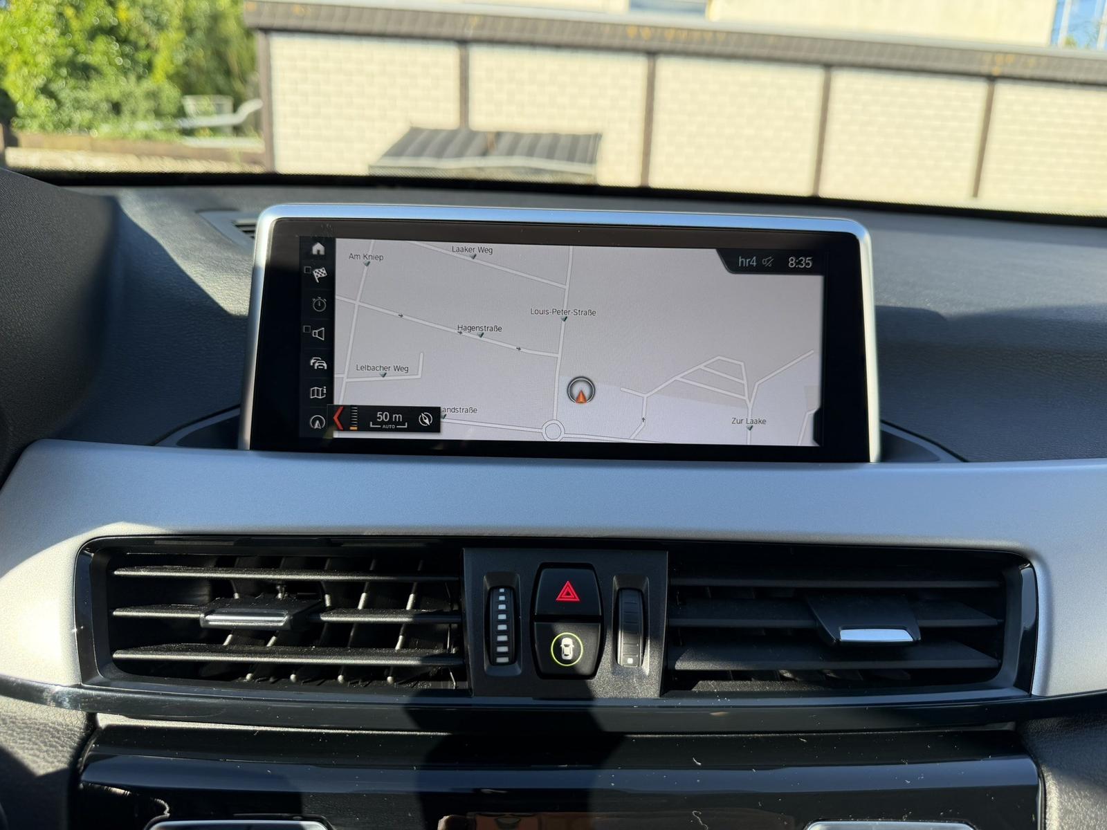 BMW X1 sDrive18i Advantage AHK Navi LED Sport SHZ PD, миниатюра 14