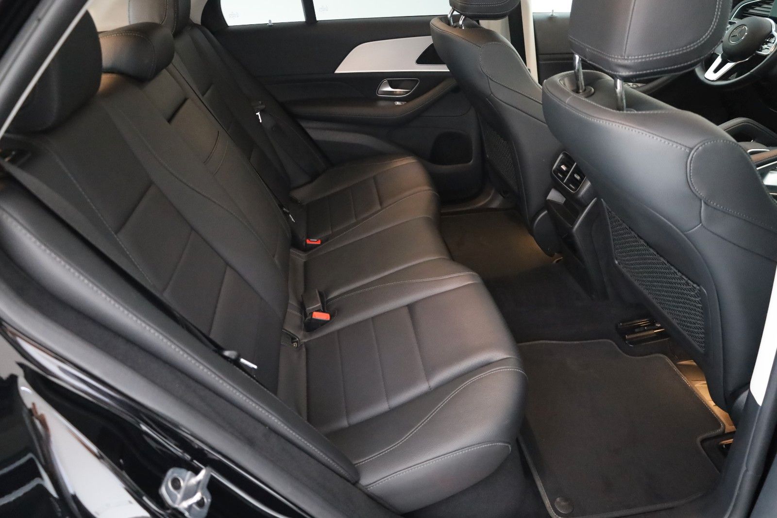 Fahrzeugabbildung Mercedes-Benz GLE 350de 4M AMG Line Navi,SH,Kamera,AHK,SR+WR