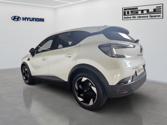 Fahrzeugabbildung Renault Captur Techno Mild Hybrid 160 EDC Winterpaket Na