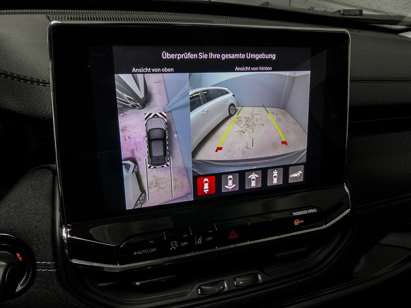 Jeep Compass E-HYBRID UPLAND Soundsystem LED ACC Appl