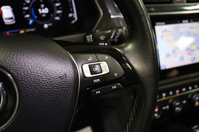 Fahrzeugabbildung Volkswagen Tiguan Allspace R-Line Highline 4Motion PANO