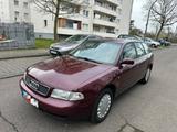 Audi A4 1.8 Avant, Sehr gepflegt, Allwetterreifen,TÜV - Audi A4 aus 1997: Kombi