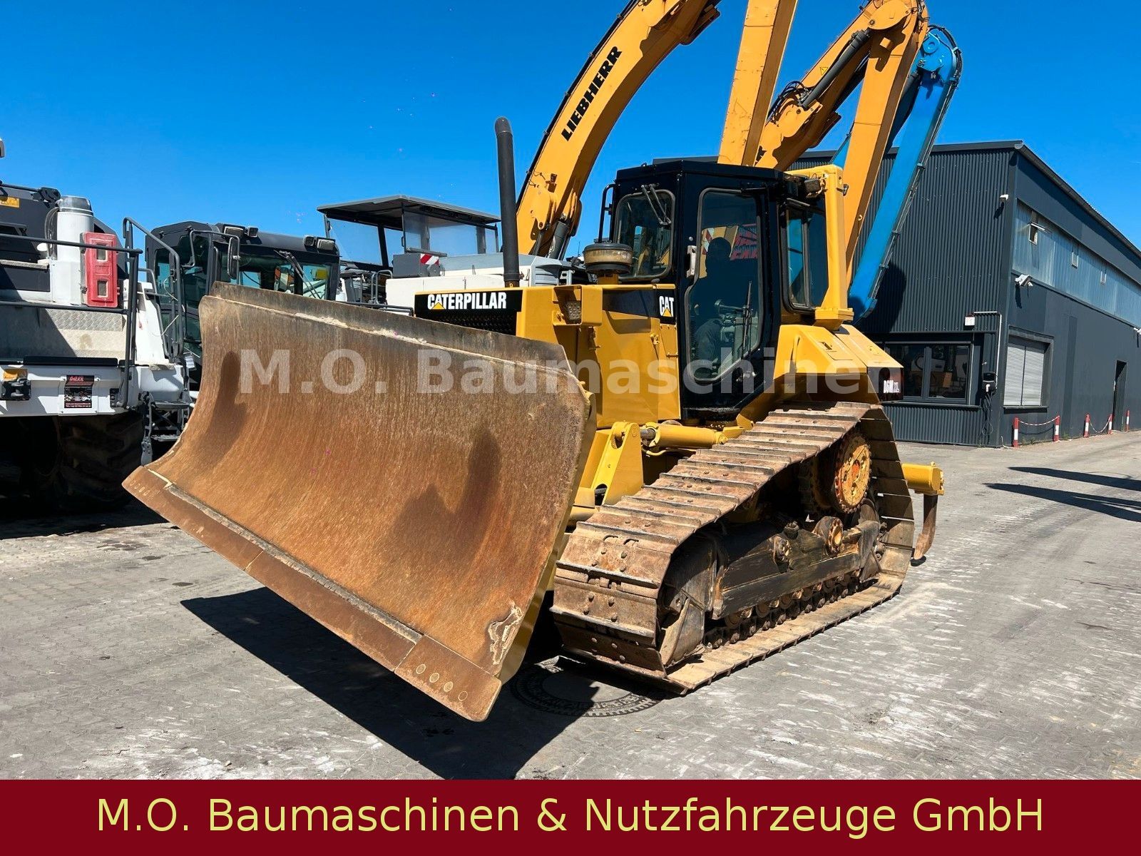 Fahrzeugabbildung CAT D 6 M  XL / Ripper /