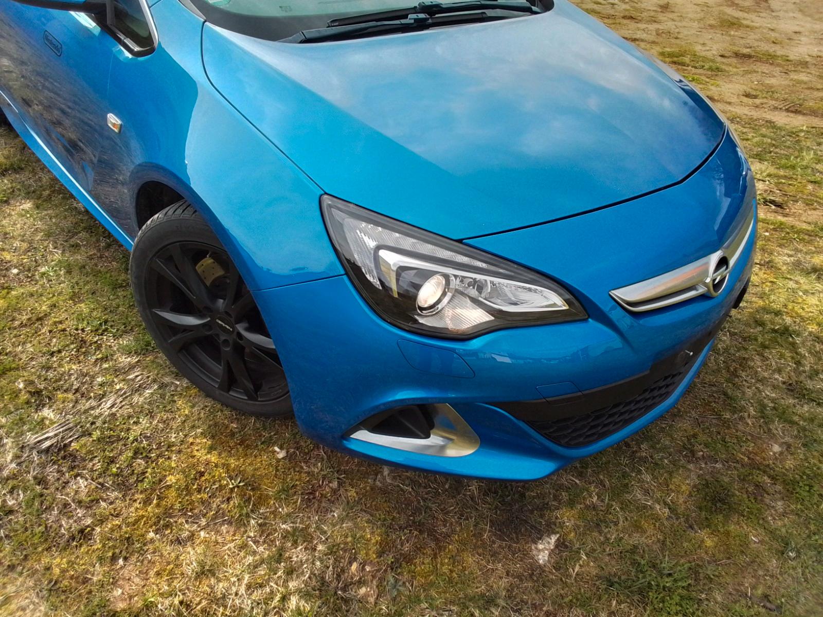 Opel Astra J GTC OPC