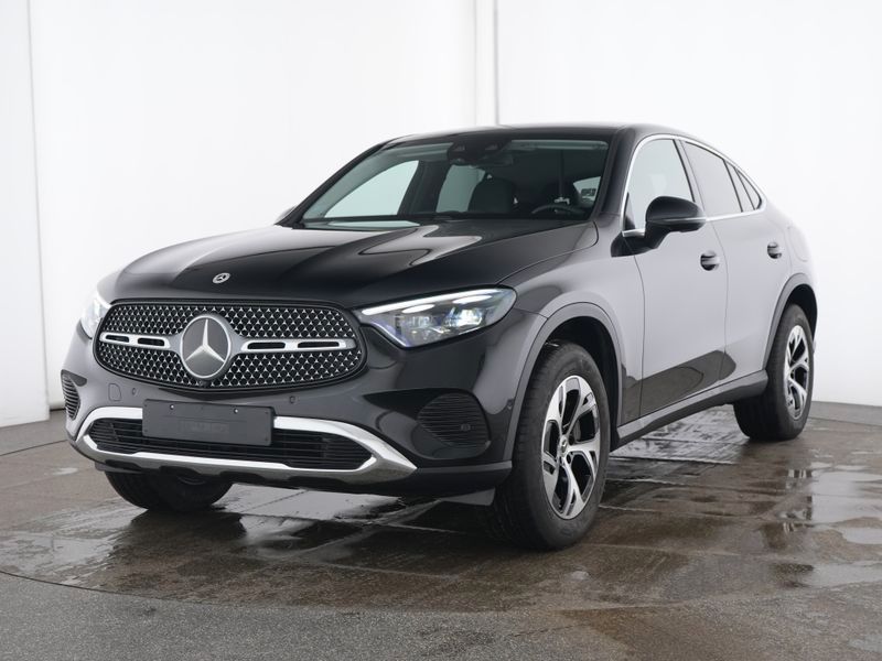 Image of Mercedes-Benz GLC 300