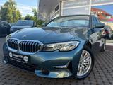 BMW 3 330 e Luxury Line/INDIVIDUAL/Navi/TÜVNeu - BMW 330 mit Hybrid-Antrieb