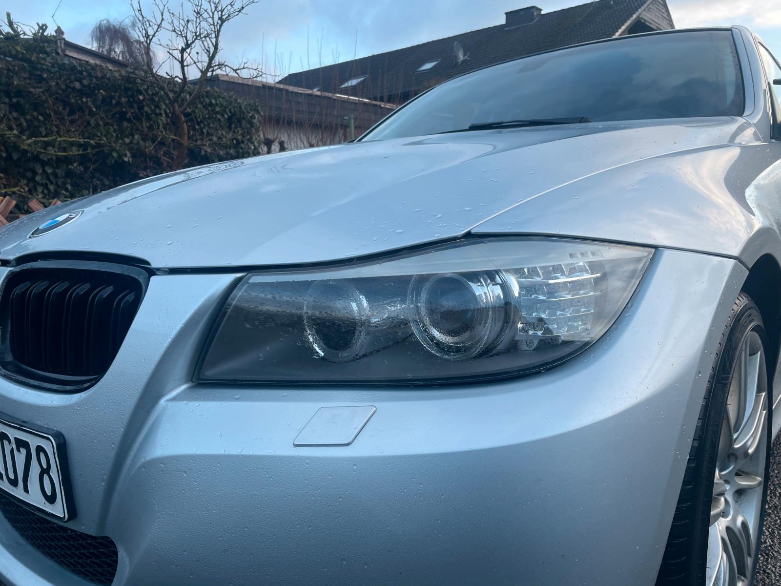 BMW 330d xDrive Touring -