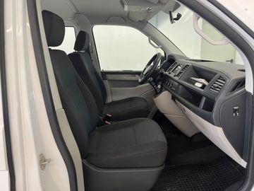 Volkswagen T6 Transporter - 10