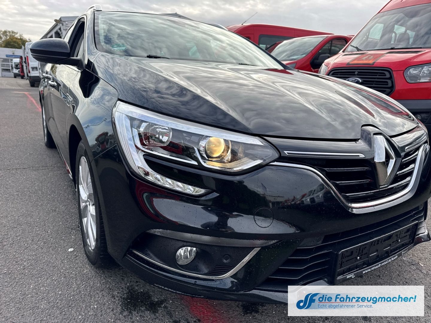 Fahrzeugabbildung Renault Megane IV Grandtour Automatik Limited *EXPORT