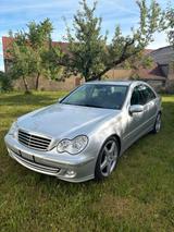 Mercedes-Benz Mercedes C320 CDI Avantgarde V6 *Standheiz... - gebrauchte Mercedes-Benz C 320 aus dem Jahr 2006