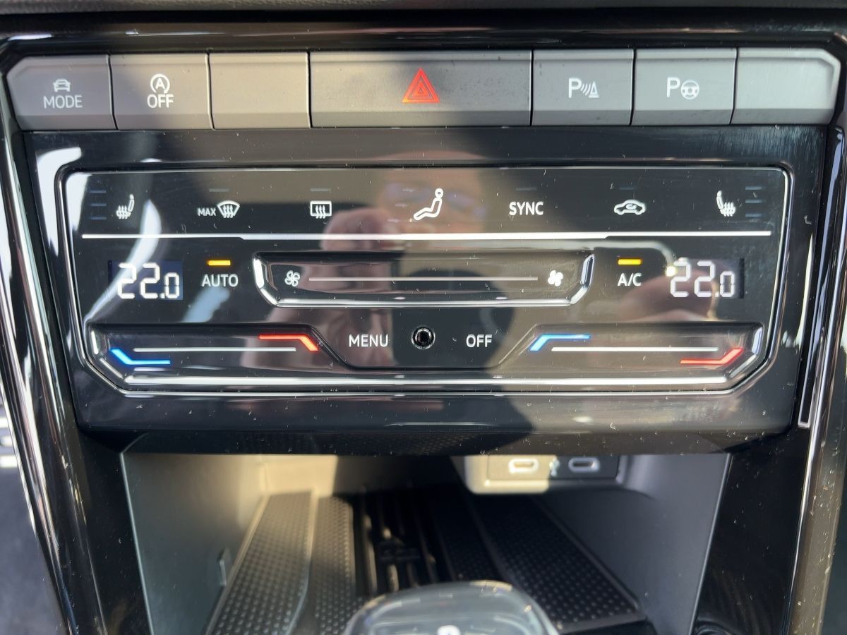 Volkswagen T-Roc - Bild 12