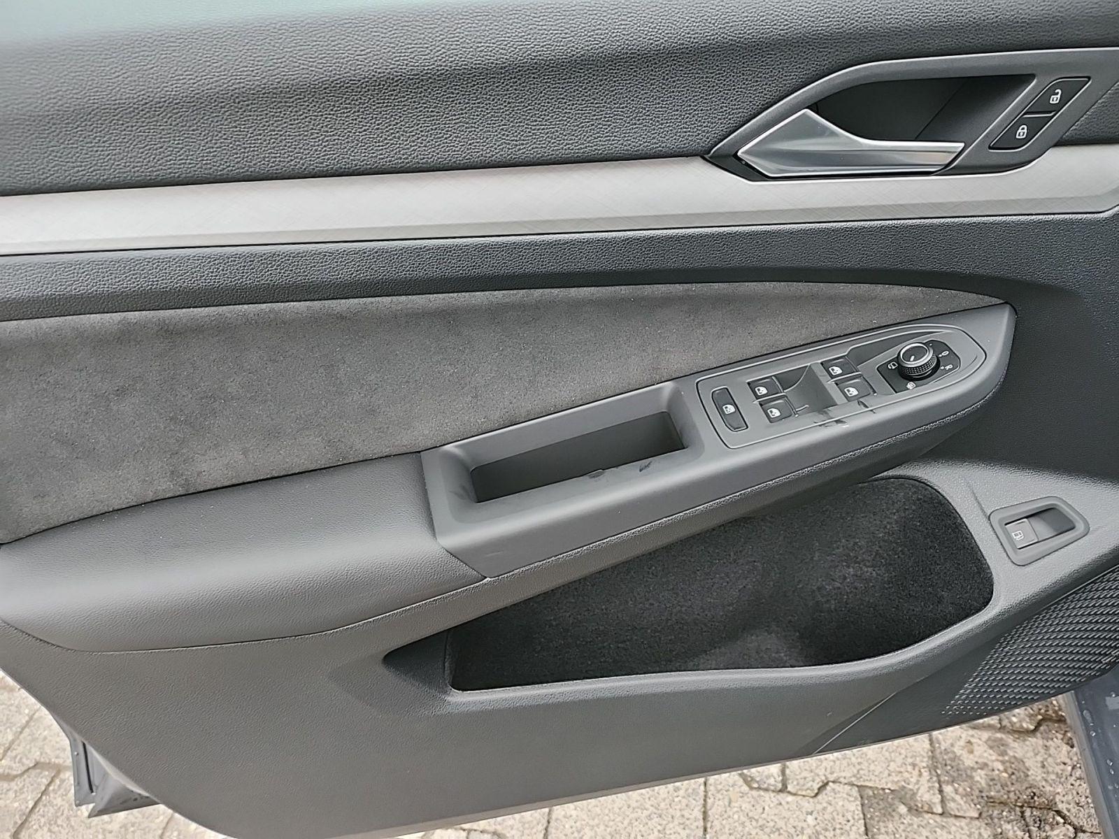 Volkswagen Golf VIII 1.5 TSI DSG eHybrid Life ACC DAB+ LED, миниатюра 8