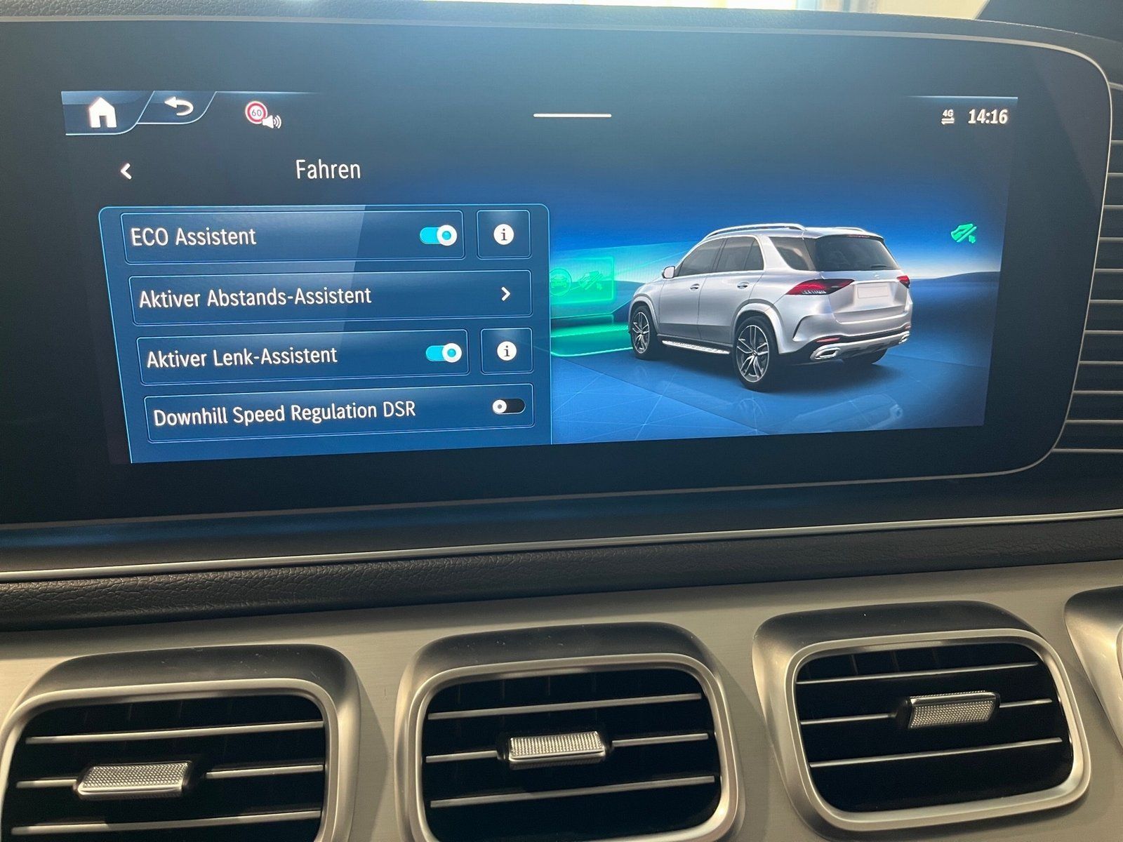 Fahrzeugabbildung Mercedes-Benz GLE 350 de 4M AMG*Distronic*360*AHK*Pano*Burmest