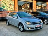 Opel Astra 1.7CDTI 101CV 5P Berlina Cosmo Neopat - Opel Astra aus 2006 mit Diesel-Antrieb