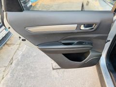 RENAULT Koleos Initiale Paris 4x4 2.0D Voll*TÜV*ACC*AHK