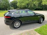 Jaguar F-Pace 20d AWD Portfolio Automatik Portfolio - gebrauchte Jaguar F-Pace aus dem Jahr 2016