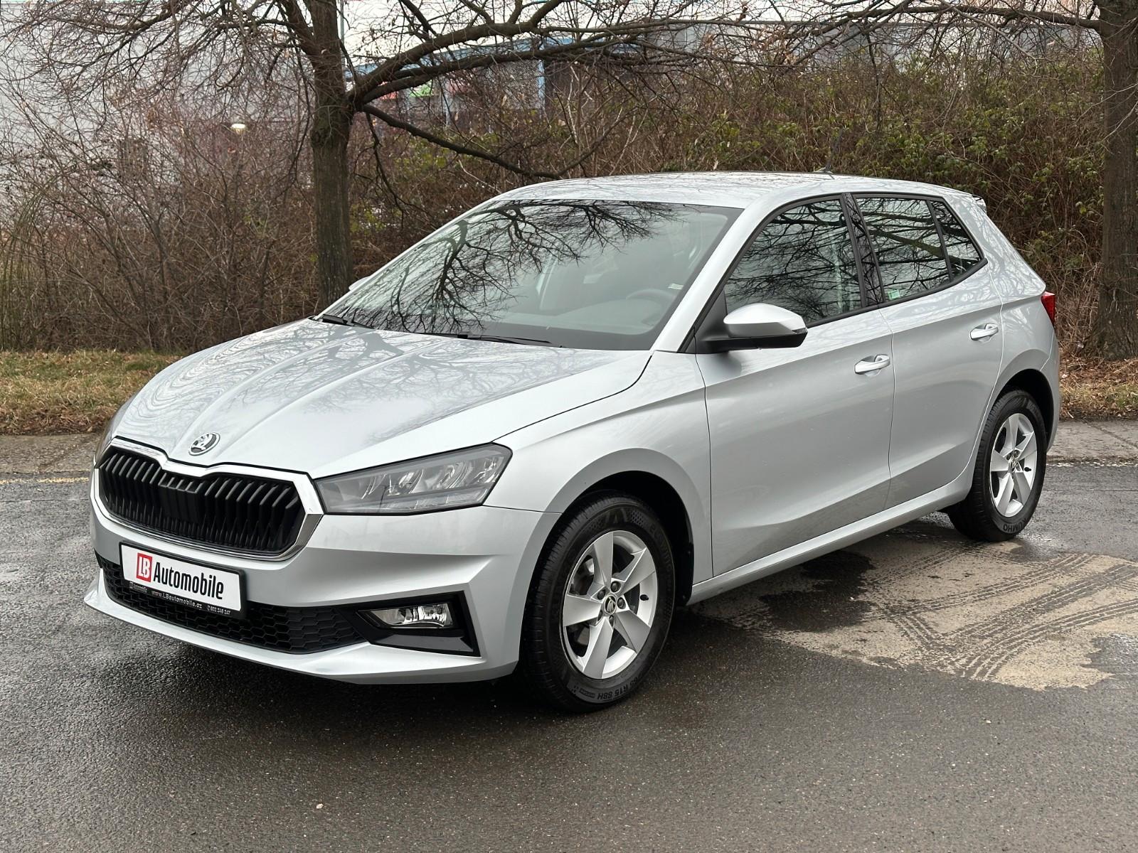 Skoda 1.0MPi Selection Climatronic Smartlink PDC LM15"
