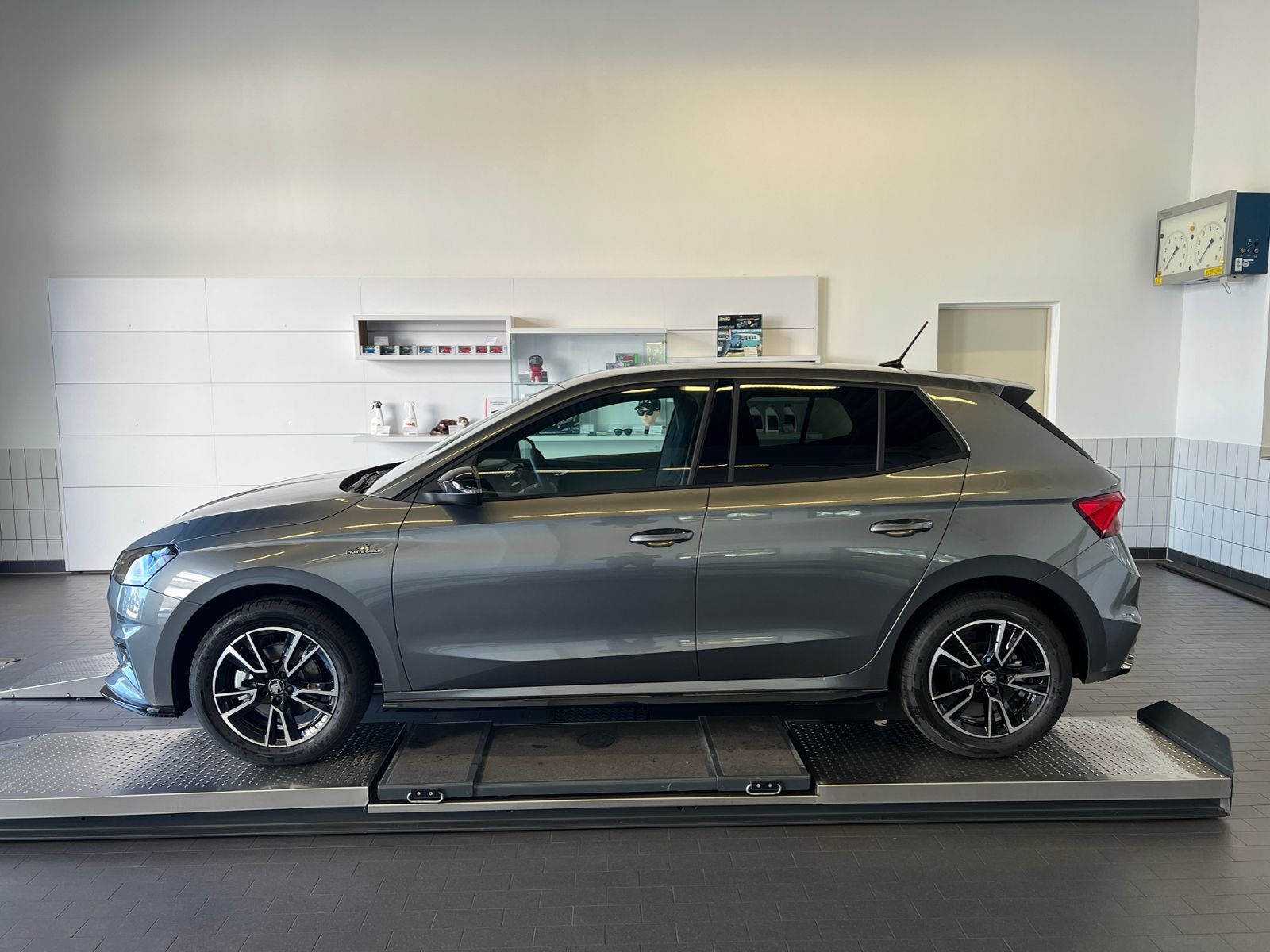 Fahrzeugabbildung SKODA Fabia Monte Carlo 1.0 TSI DSG *LED, SmartLink, K