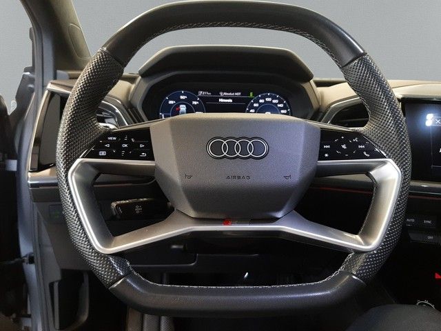 Fahrzeugabbildung Audi Q4 e-tron 40 S line edition one Matrix Wärmepump