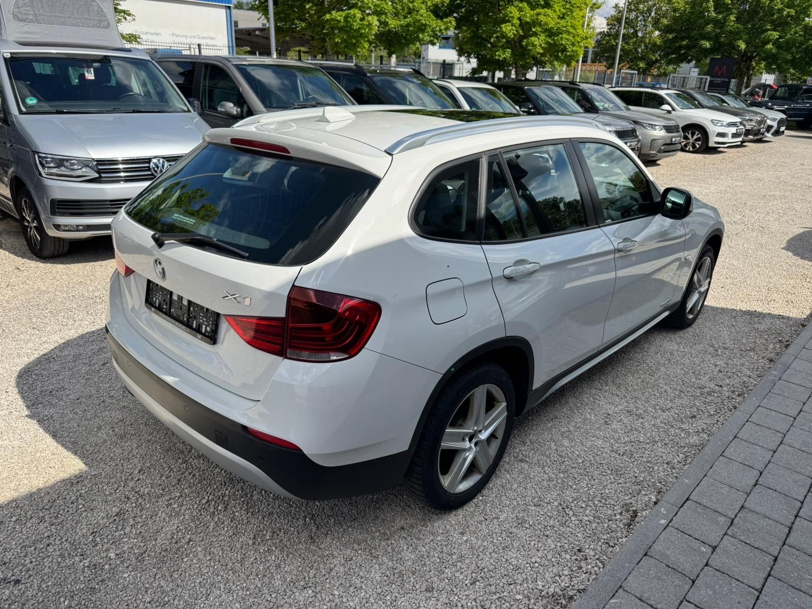 BMW X1 X1 20 d xDrive*Navi.Prof*PDC*Bi-Xenon*, Ansicht 11