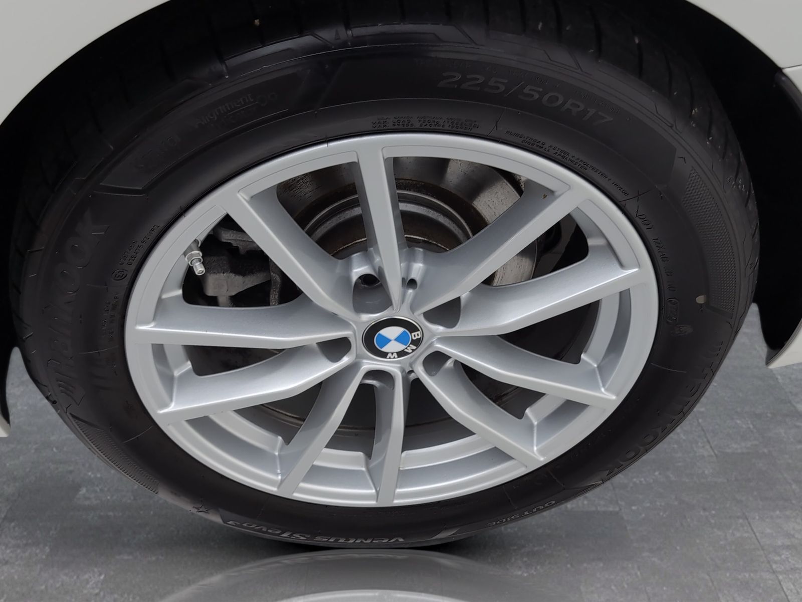 BMW 318 - Bild 17