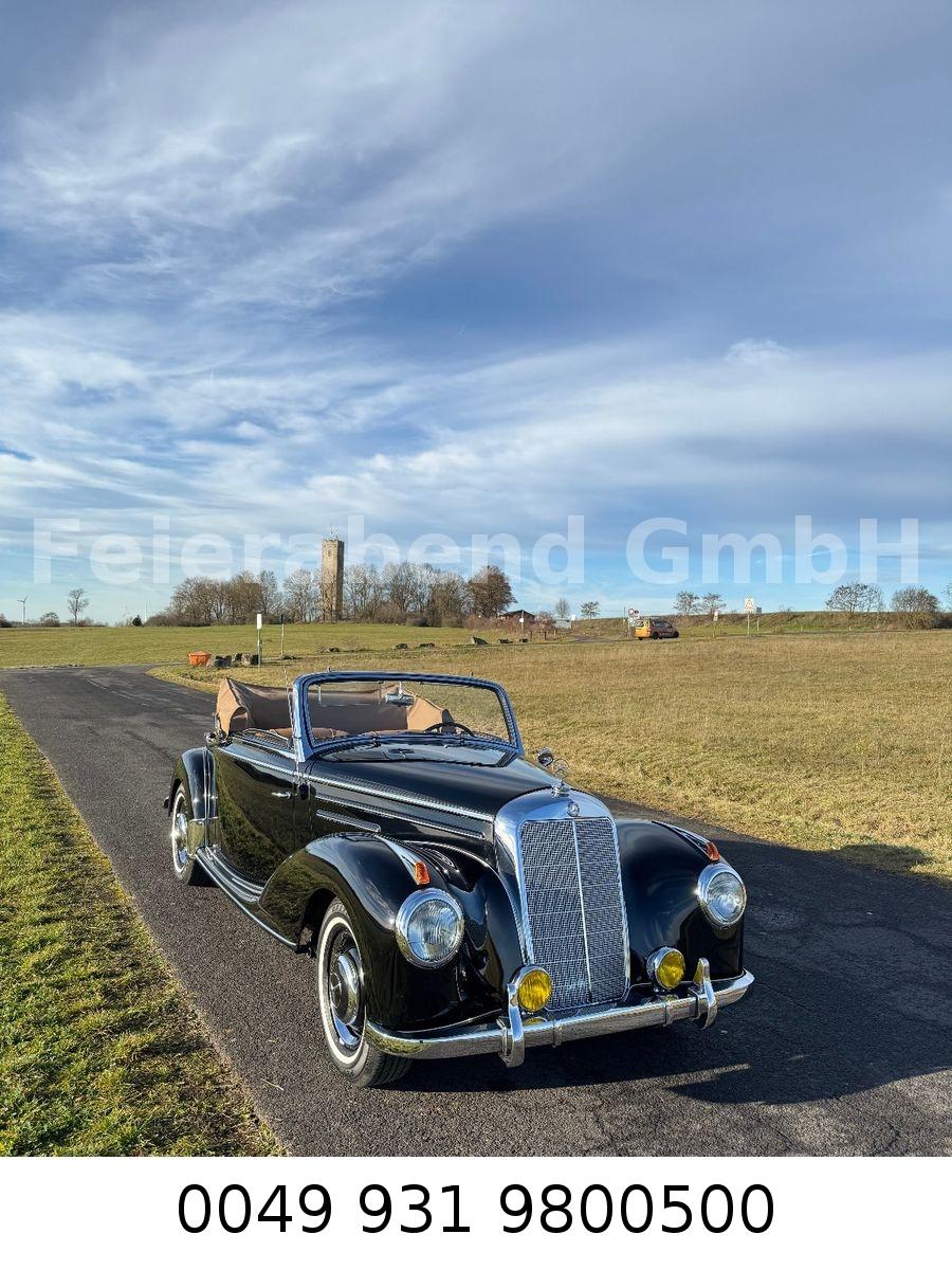 Mercedes-Benz 220A Cabriolet